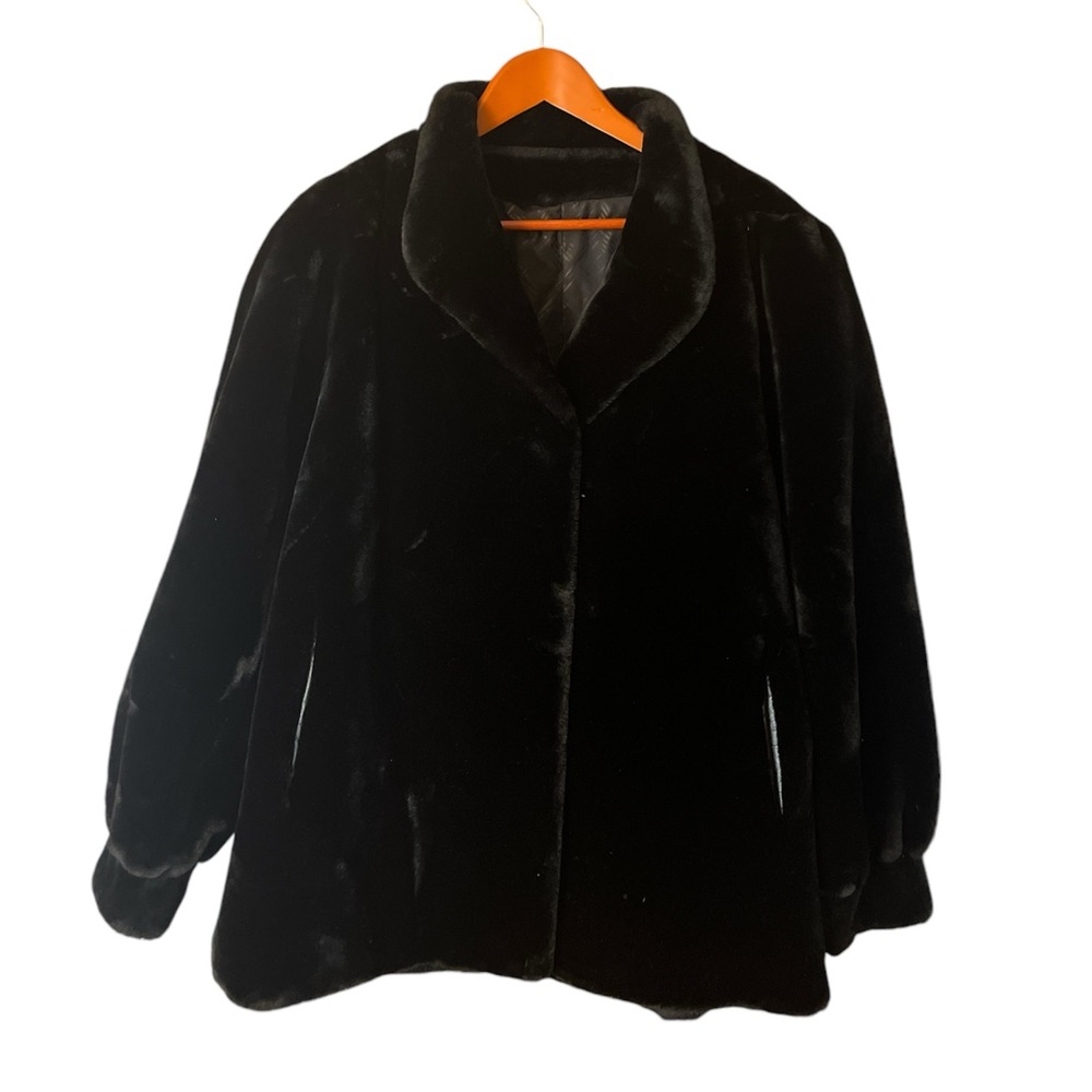 Vintage Dubrowsky & Perlbinder Fur Coat
